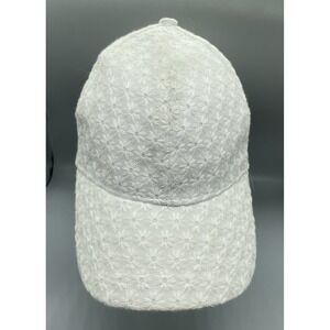 BCBG generation Womans Embroidered White Daisey Flowers Summer Sun Hat cap Beach